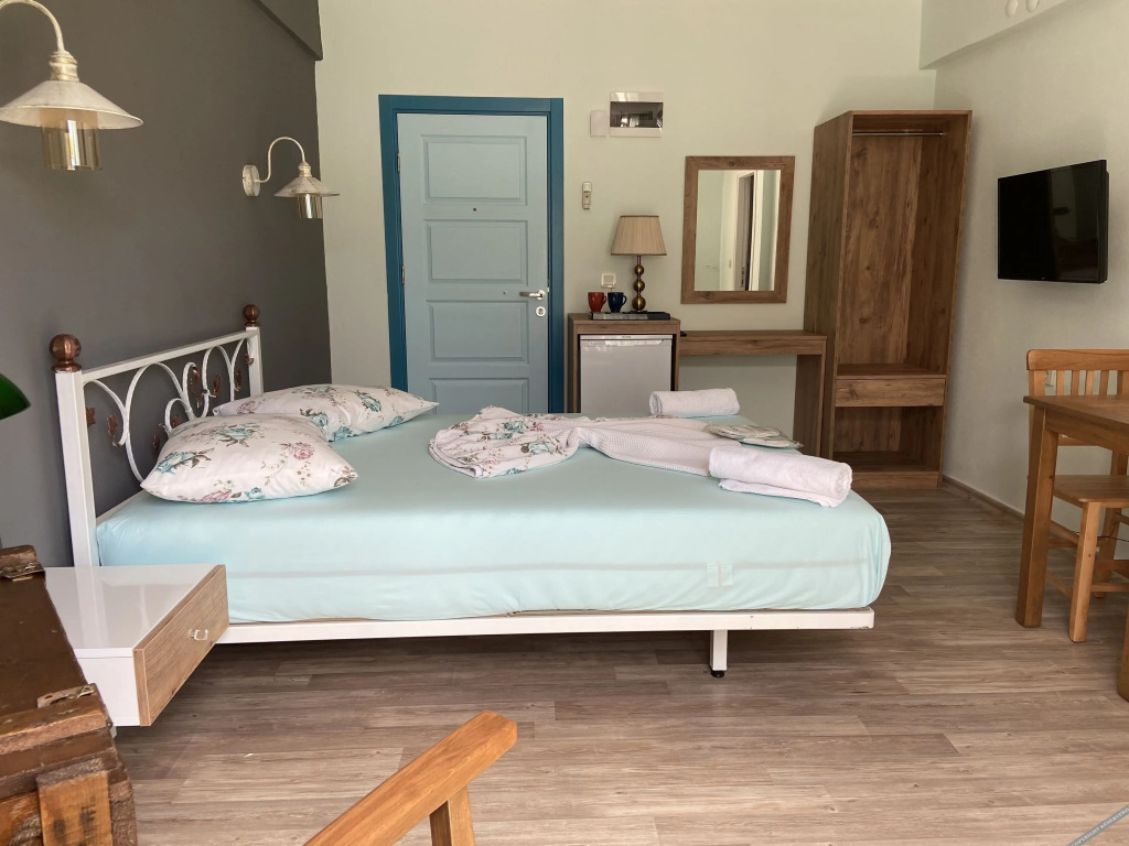 Зейтинликой: Azra Apart & Otel