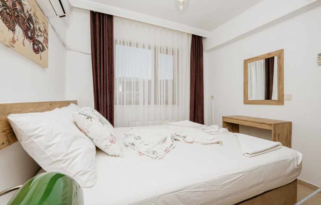 Зейтинликой: Azra Apart & Otel