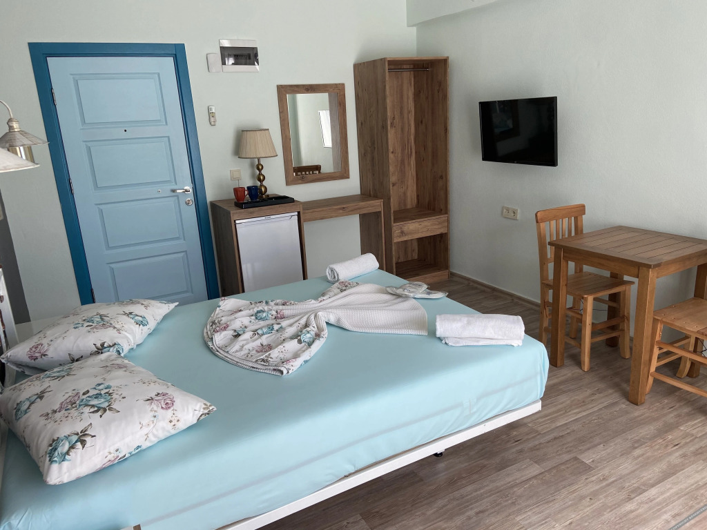 Зейтинликой: Azra Apart & Otel