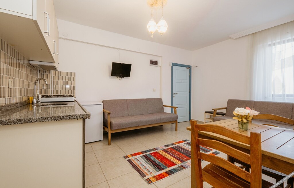 Зейтинликой: Azra Apart & Otel