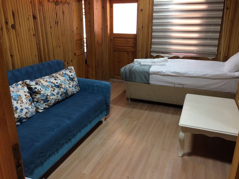 Узунгёль: Elit Uzungöl Otel