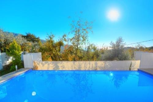 Исламлар: Villa Romanson