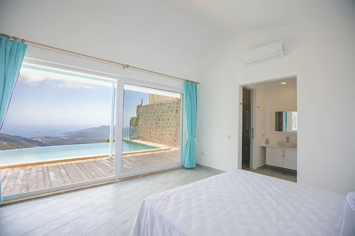 Исламлар: Villa Hira 4