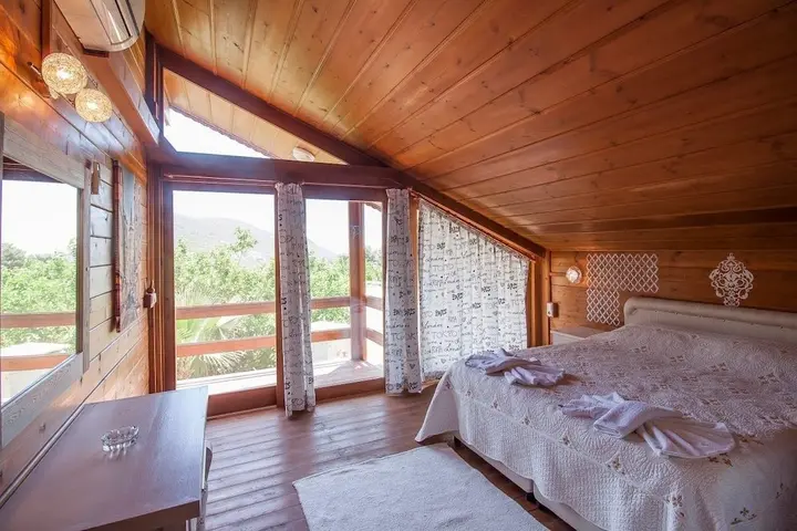 Исламлар: Villa Ozgun