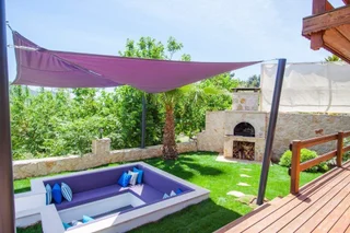 Исламлар: Villa Ozgun
