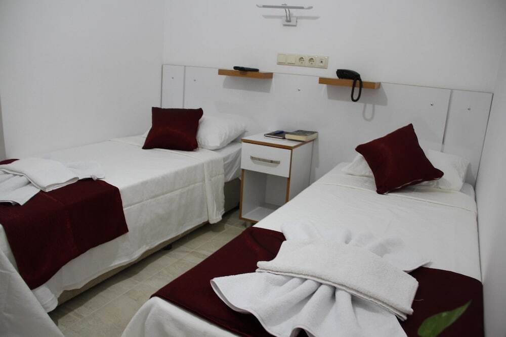 Капикири: Aelbistan Otel