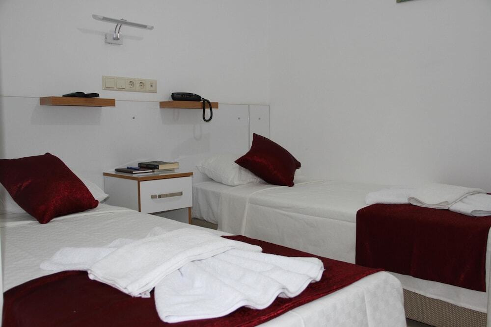 Капикири: Aelbistan Otel