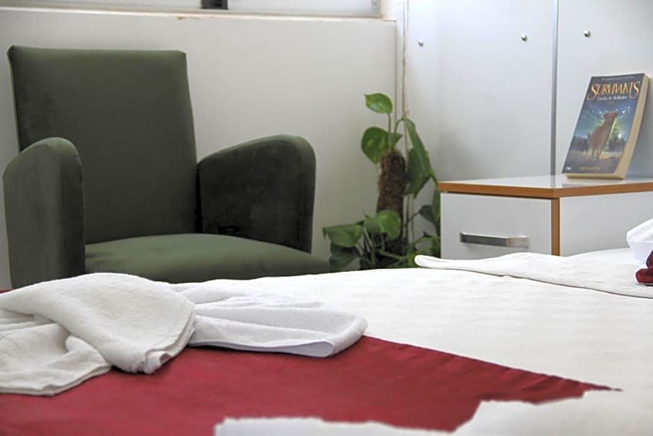 Капикири: Aelbistan Otel