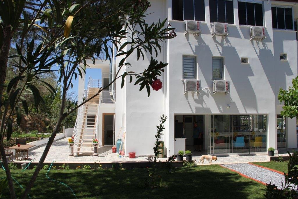 Капикири: Aelbistan Otel
