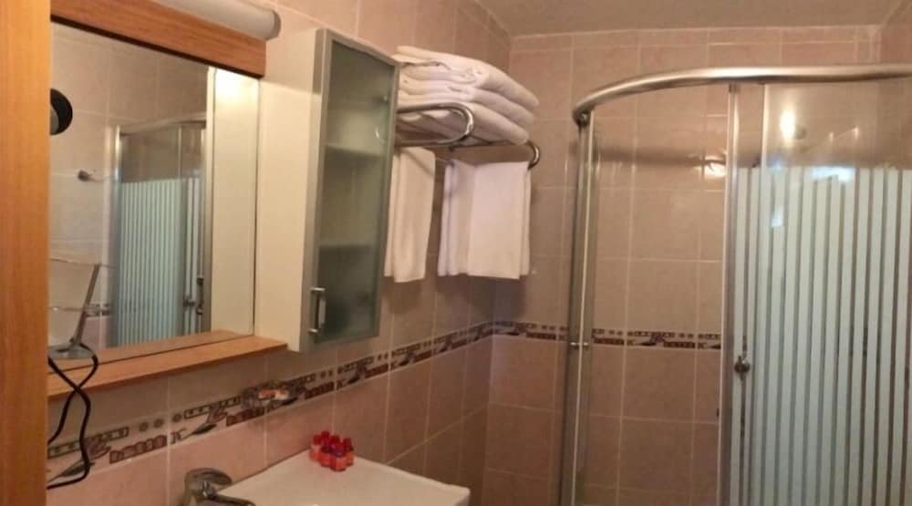 Узунгёль: Grand Sis Hotel