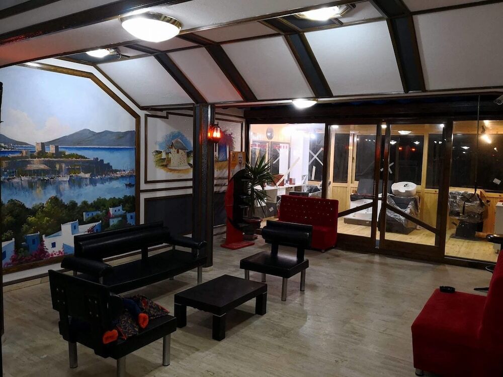 Бодрум: Roadhouse Boutik Otel