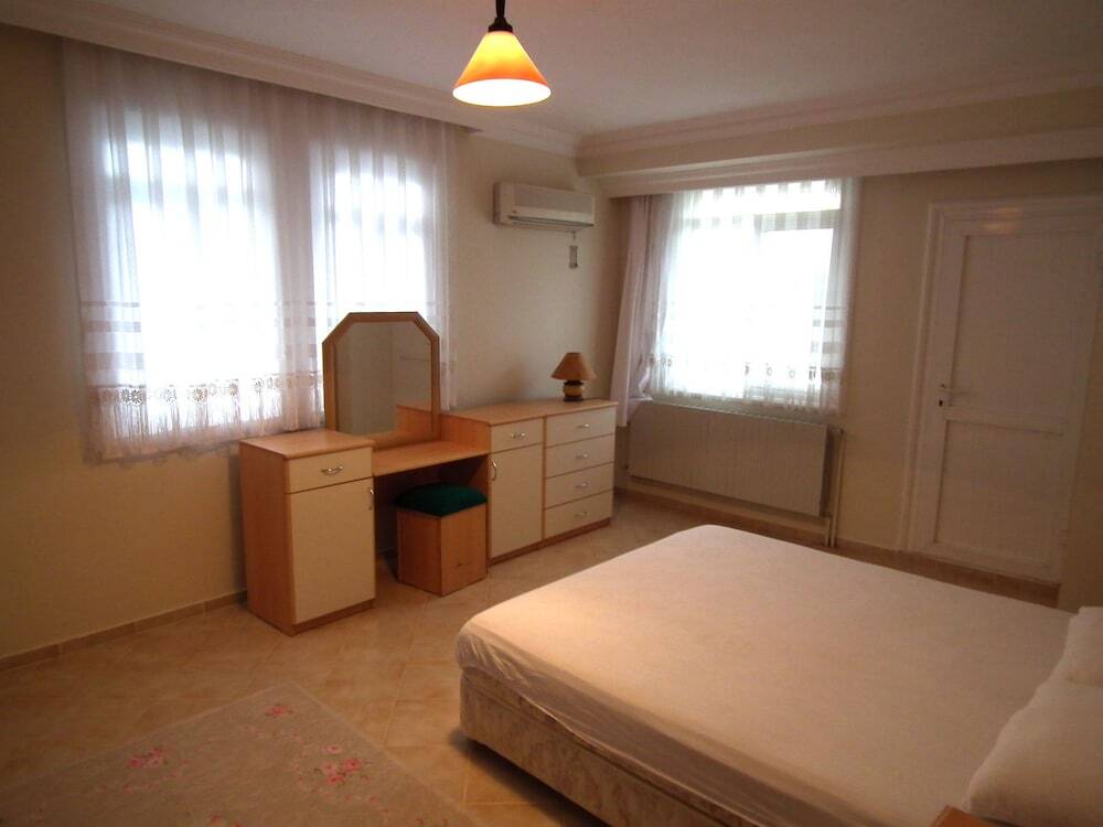 Гокбел: Villa Portakal