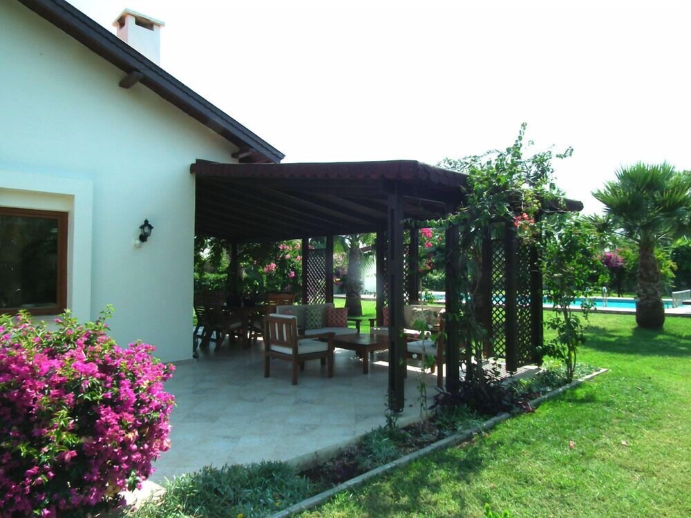 Дальян: Villa Lale