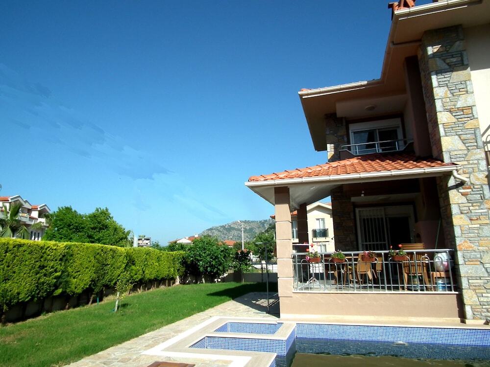 Дальян: Villa Ebru