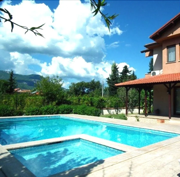 Дальян: Villa Erdem