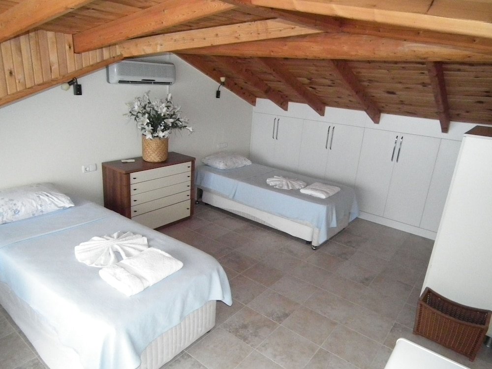 Дальян: Villa Nazli