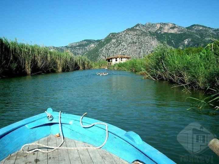Дальян: Yalicapkin Cottage