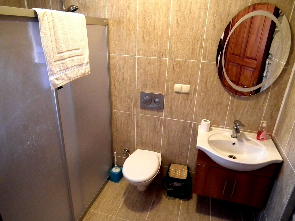 Дальян: Villa Celik