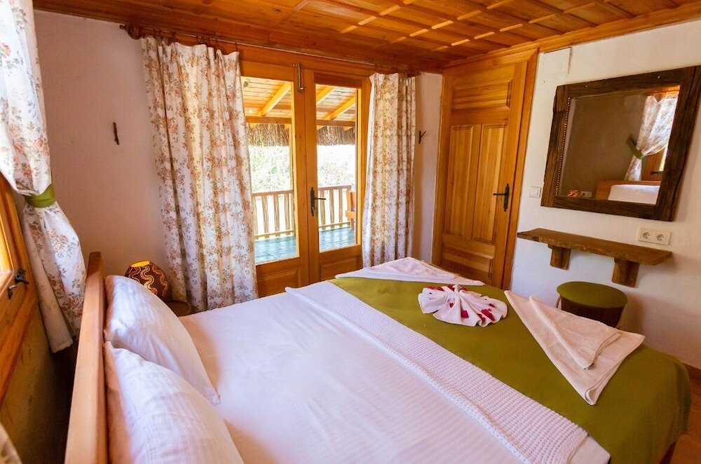 Дальян: Kingfisher Cottage