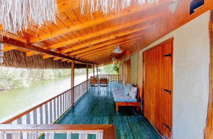 Дальян: Kingfisher Cottage