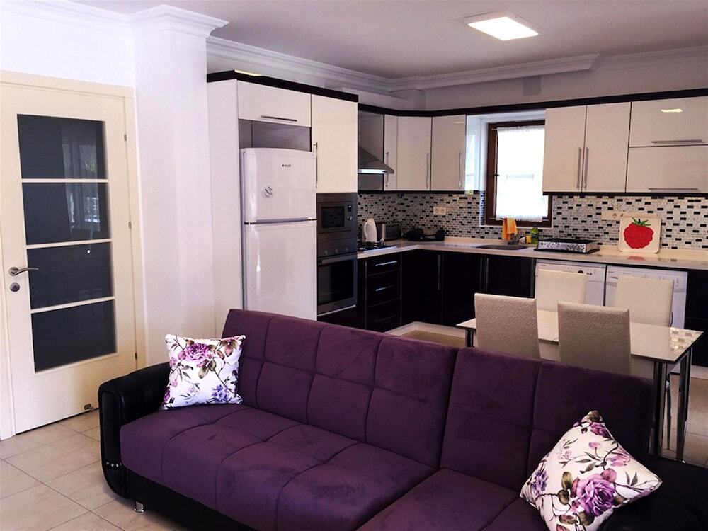 Дальян: Villa Aktas