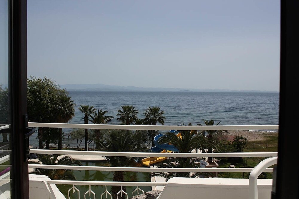 Эдремит: Grand Beyza Garden Beach Hotel