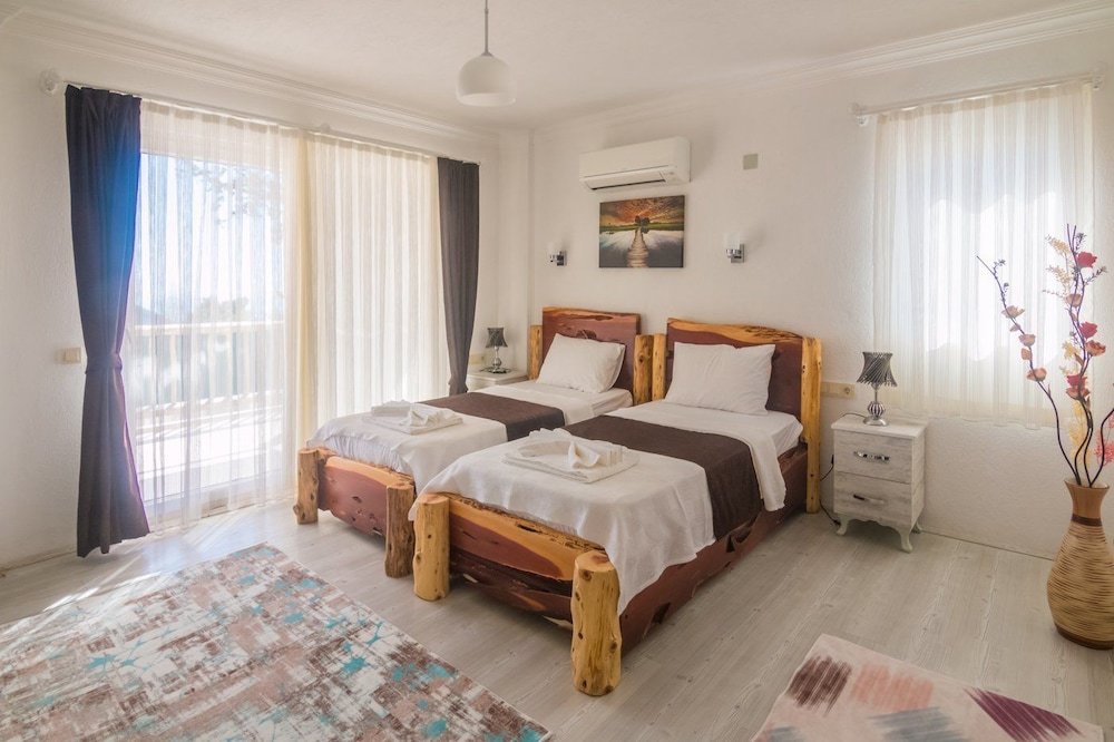 Исламлар: Villa Ihlamur