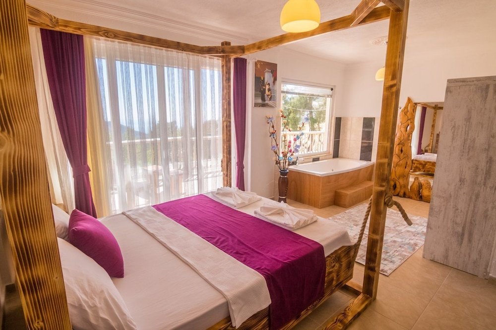 Исламлар: Villa Ihlamur
