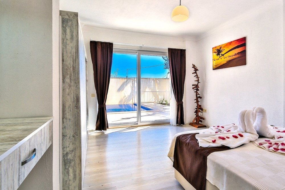 Исламлар: Villa Ihlamur