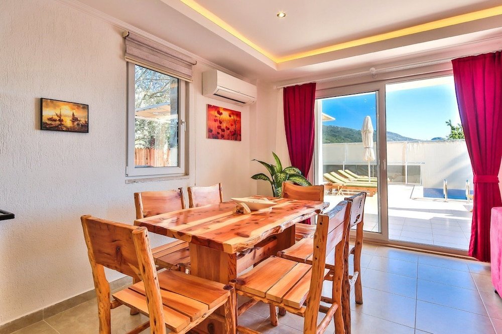 Исламлар: Villa Ihlamur