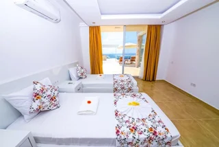 Исламлар: Villa Buket