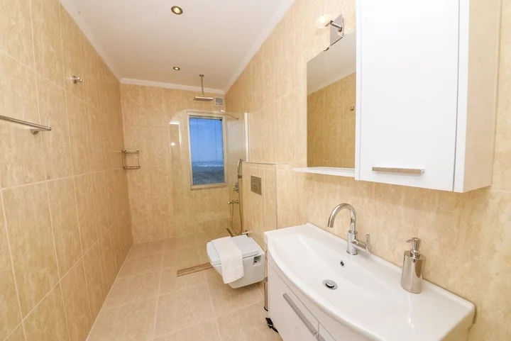 Исламлар: Villa Buket
