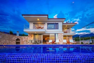 Исламлар: Villa Buket