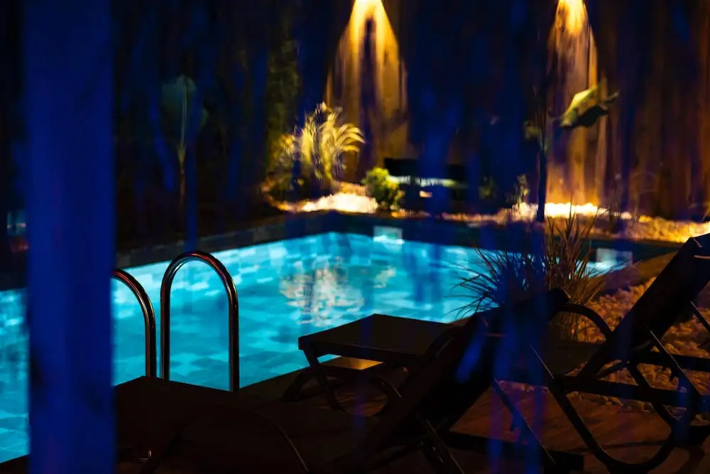 Янык: Adesa Bungalow Hotel