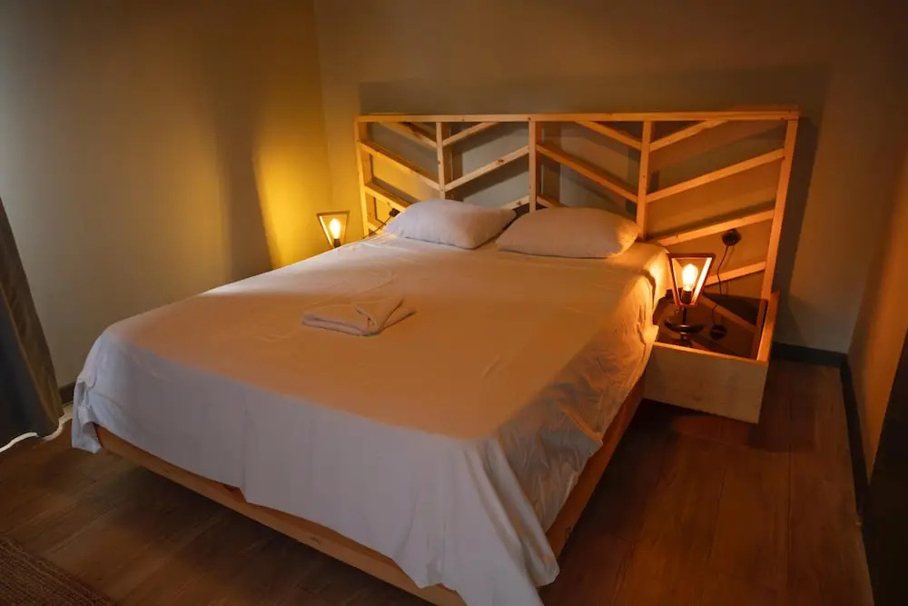 Янык: Adesa Bungalow Hotel