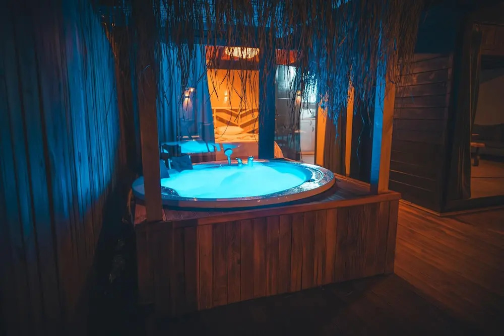 Янык: Adesa Bungalow Hotel
