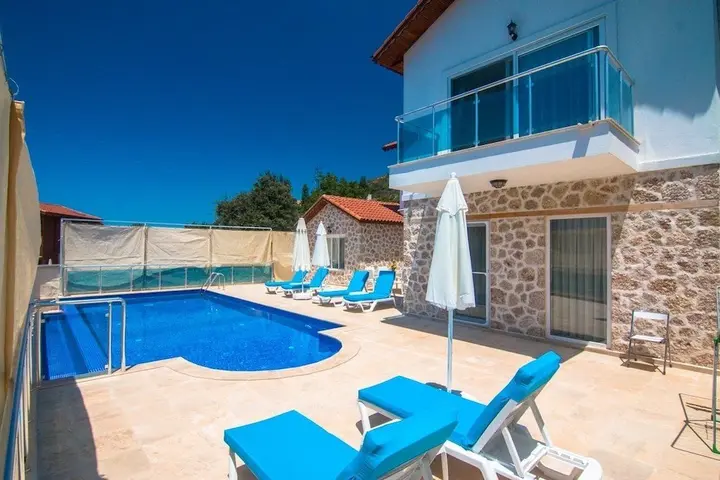 Исламлар: Villa Simay