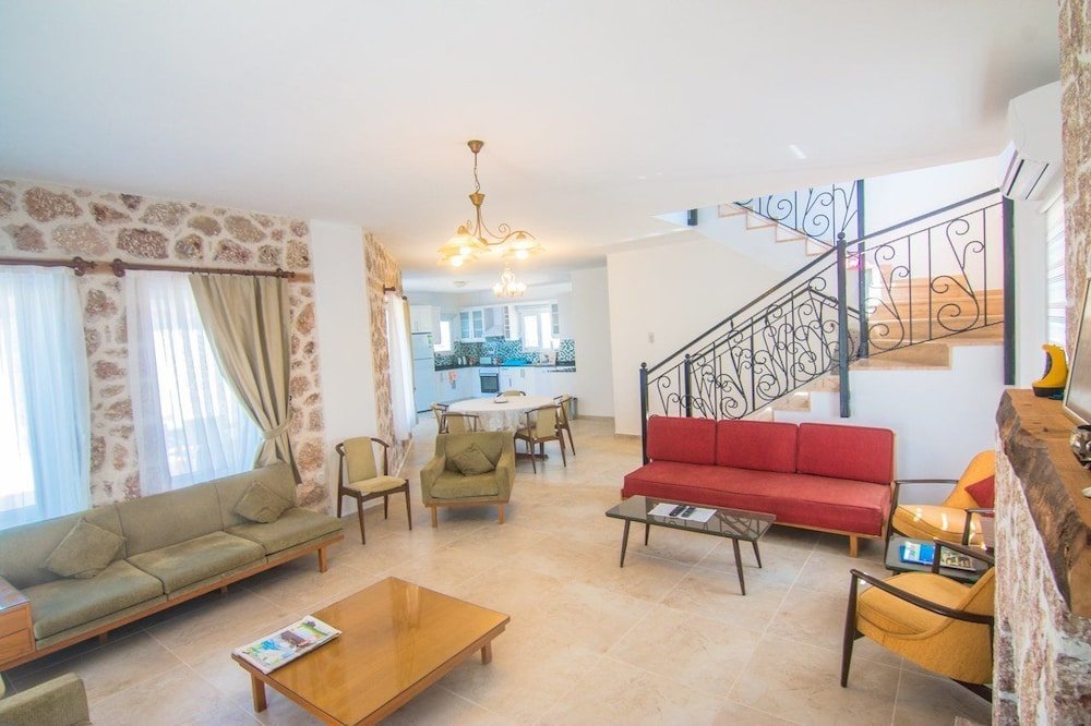 Исламлар: Villa Simay