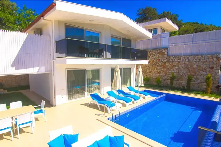 Исламлар: Villa Deniz
