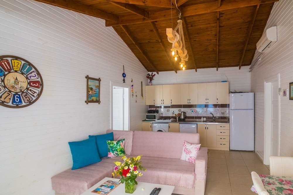 Исламлар: Villa Akasya