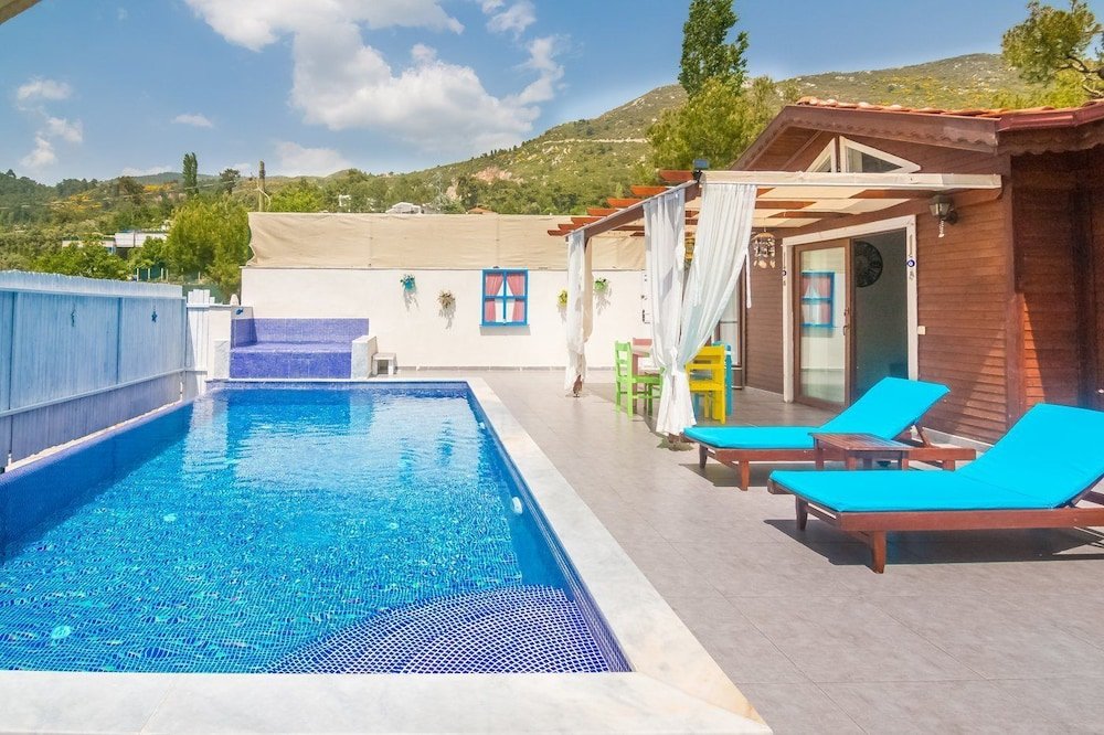 Исламлар: Villa Akasya