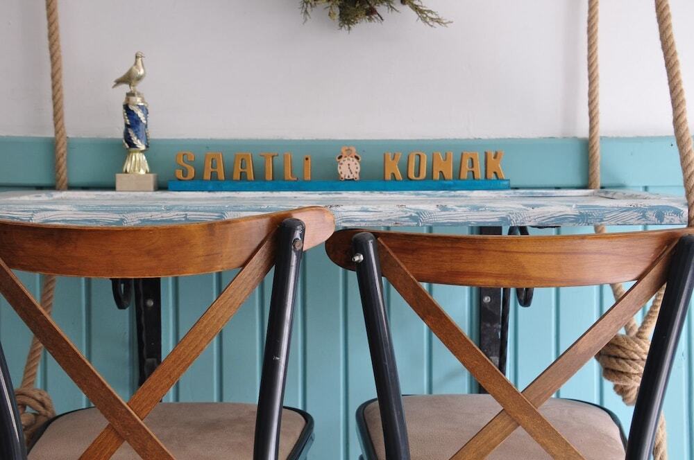 Айвалык: Saatli Konak Pansiyon