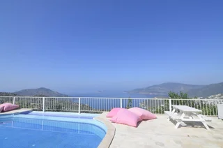 Исламлар: Villa Miray