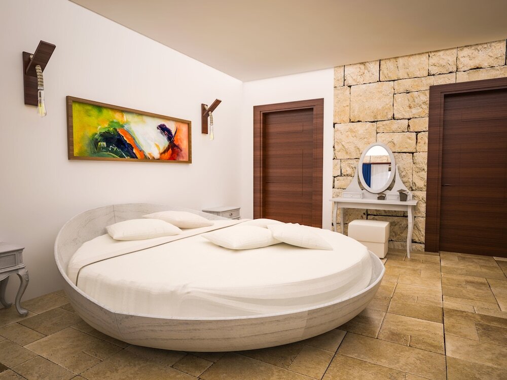 Каш: Hillcity Hotel - Adults Only