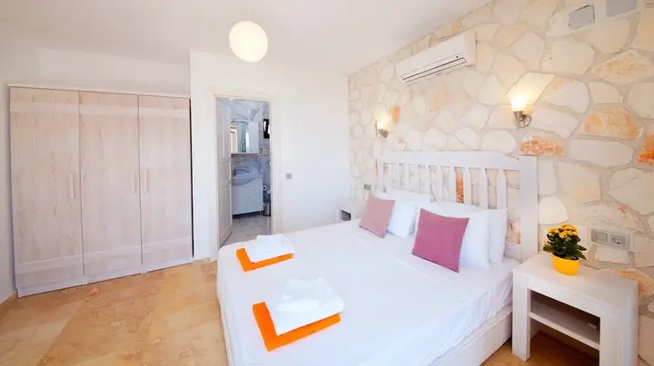 carousel image 3