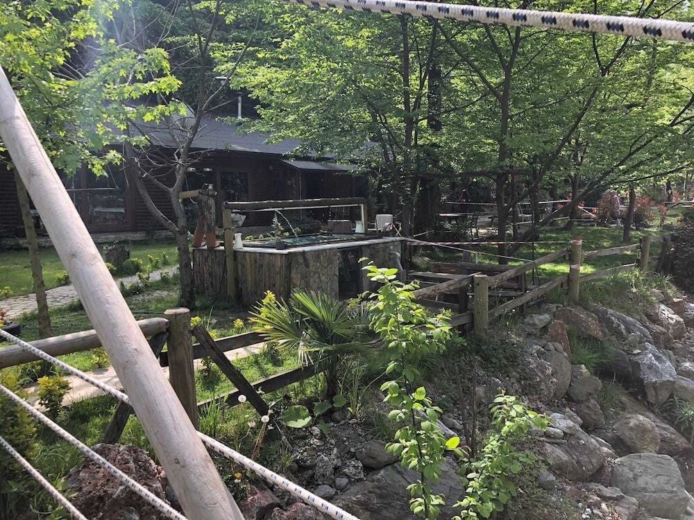 Сакарья: Derin Irmak Bungalow