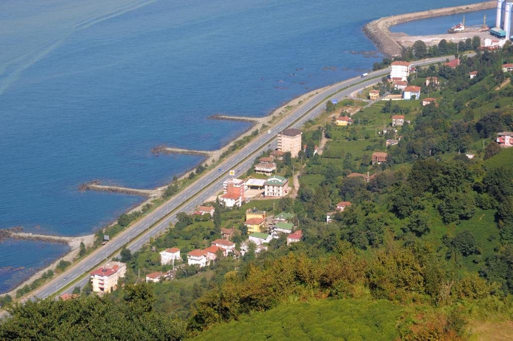 Кайели: Hotel Lazlakar