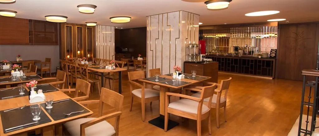 Стамбул: Trass Hotel