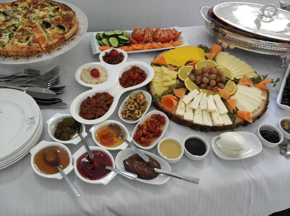Измир: Sari Konak Business Hotel