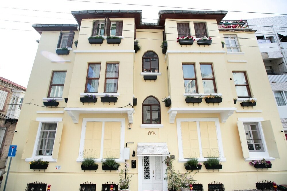 Измир: Sari Konak Business Hotel